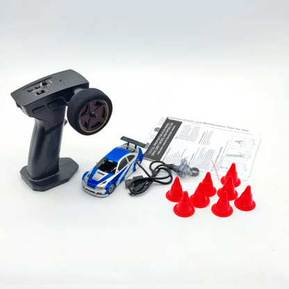 BMW M3 GTR (E46) | 1:43